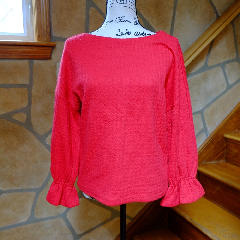 Belle Vere Ruffled Sweater Size S